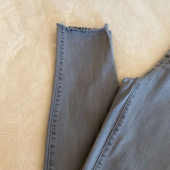 Madewell High Rise Skinny Jeans - Size 26 - Picture 3 of 16